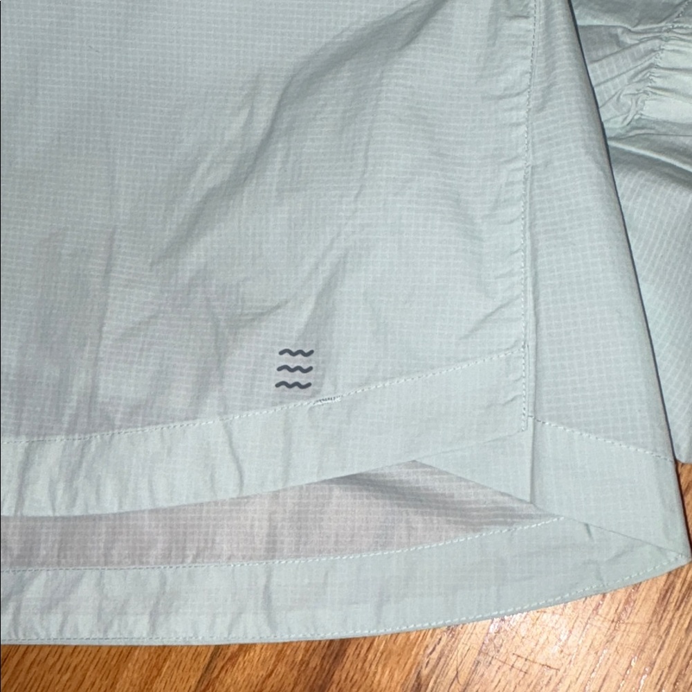 Free Fly Apparel Women’s Headwind Jacket in the color Tide Pool; Size Large - Picture 8 of 10